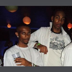 Meet your Posher, Bruce